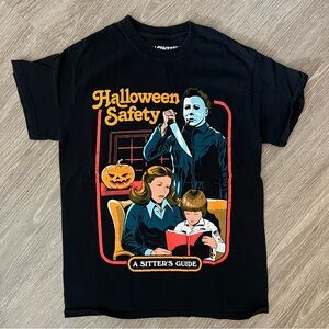 Halloween creepy co graphic t-shirt sz S
